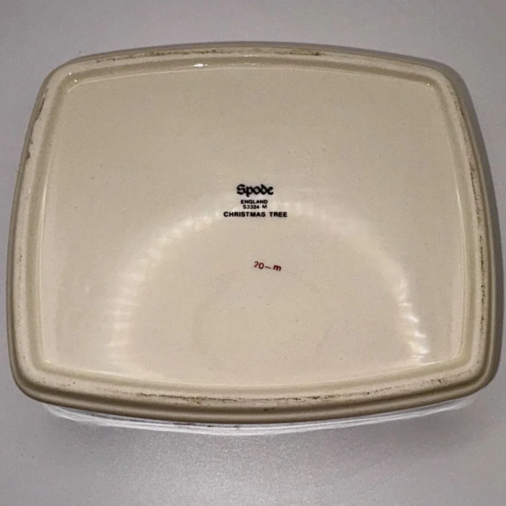 Spode Christmas Tree Covered Trinket Box Dish England